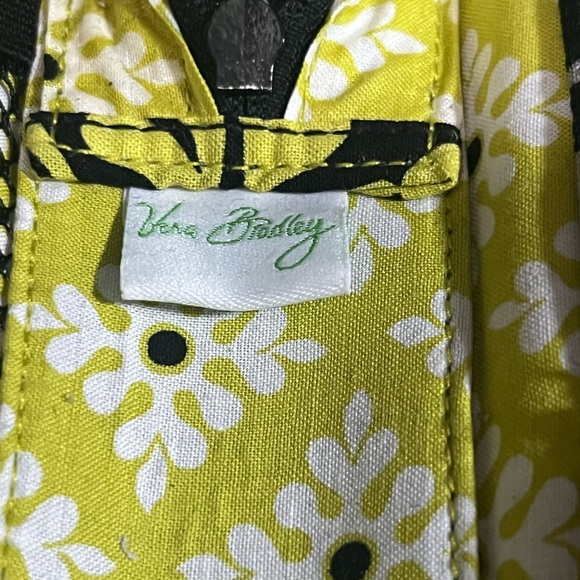 Vera Bradley Tech Organizer Case in "Baroque" Pattern Yellow And Black Zipper - Picture 6 of 7